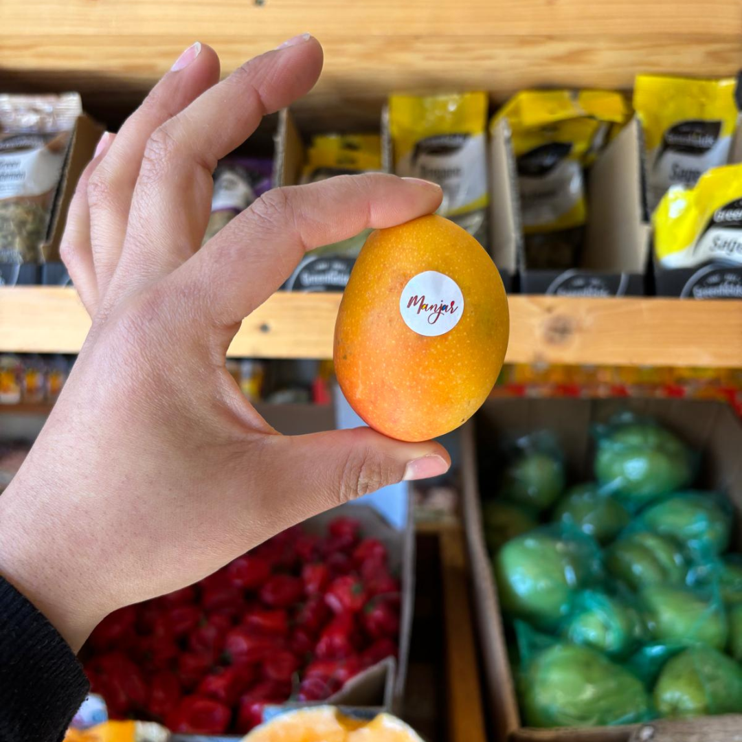 Small Baby Columbian Mango (Single)