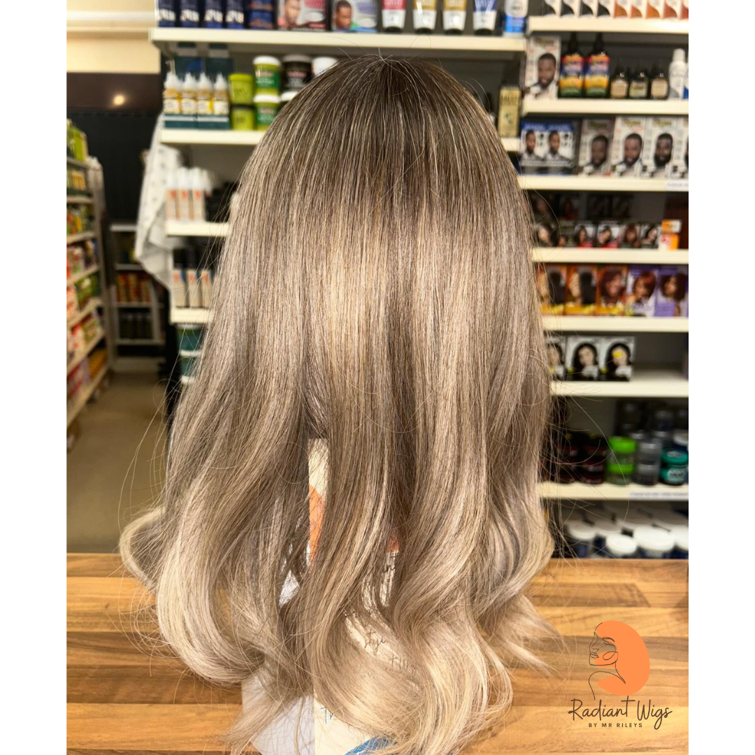 Clara - 17", Loose Wave, Synthetic Wig - Ash Brown/Blonde Ombre