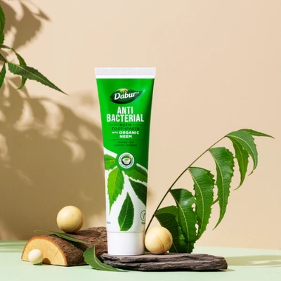 Dabur Antibacterial Organic Neem Toothpaste 100ml